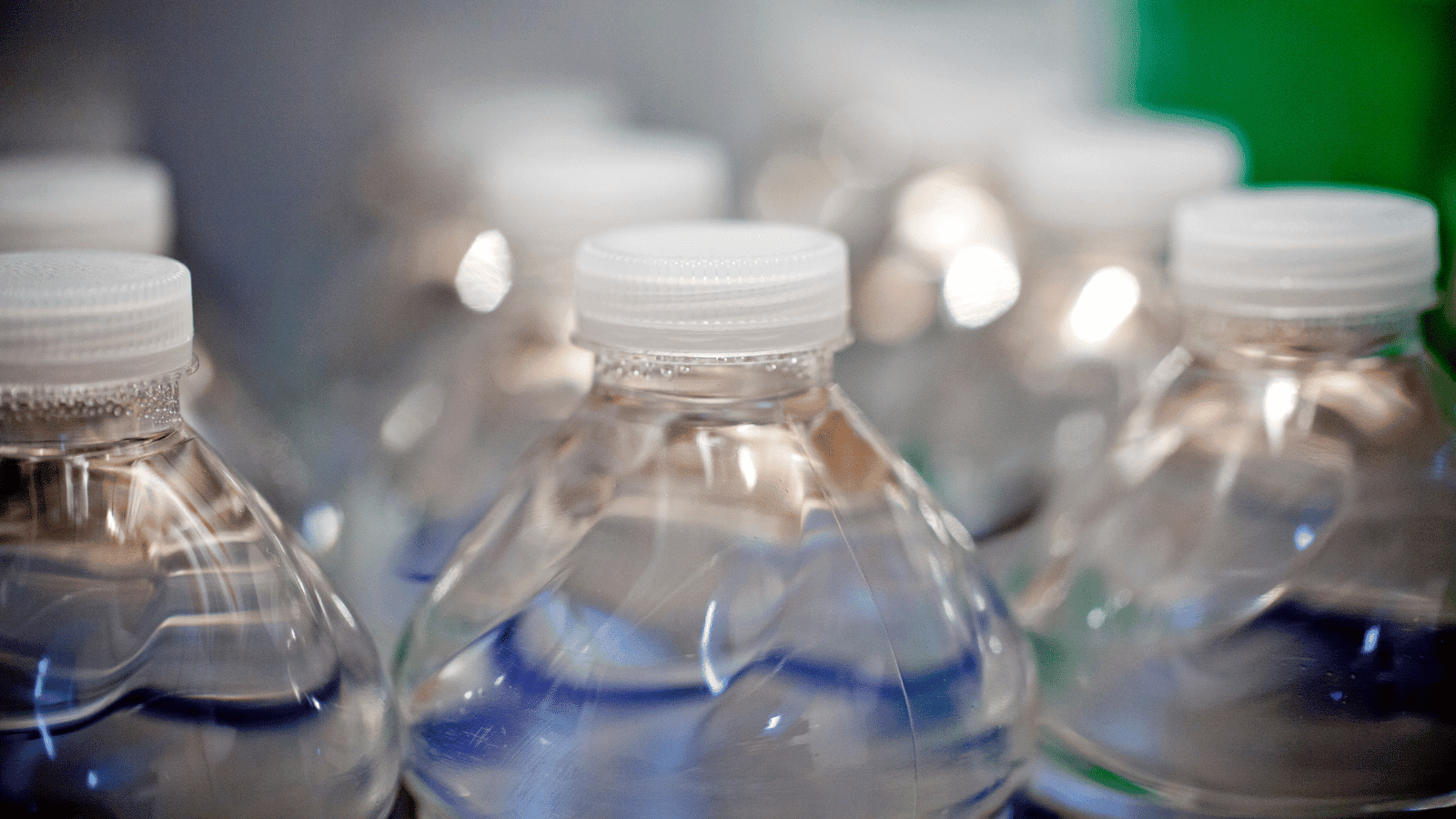 Read more about the article The Paradox of Obsession with Bottled Water Despite Safe Tap Water: The Environmental and Social Costs