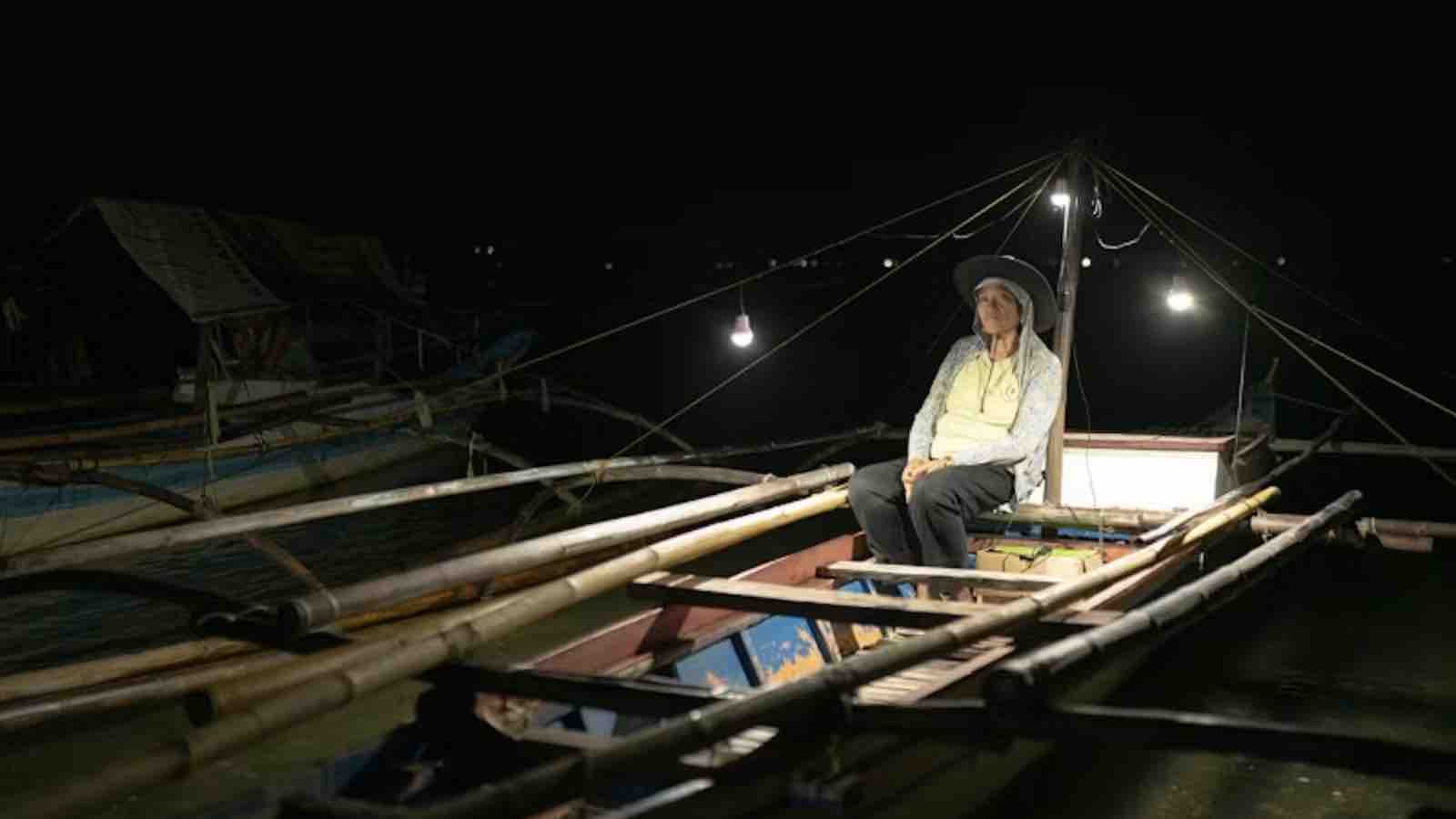 Read more about the article Guiding light: How Solar Power Is Providing A Lifeline To Blackout-Prone Asian Villages