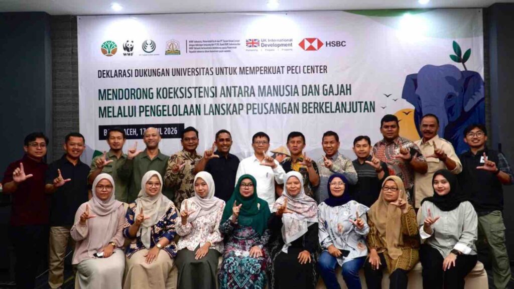 WWF, HSBC, Tusam Hutani Lestari Partner