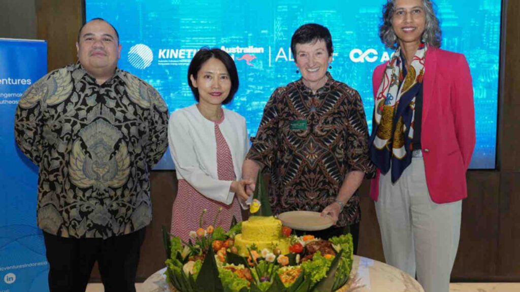 Australian Anchor Investment Commitment of US$8 Million to AC Ventures Through KINETIC Partnership Australia's flagship impact investment fund, Australian Development Investments (ADI), today announced an investment commitment of US$8 million for Indonesian venture capital firm AC Ventures' Climate and Sustainability Fund.