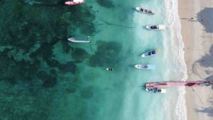 Jungutbatu Beach , Nusa Lembongan, Bali by I Kadek Oka Mahendra from Getty Images