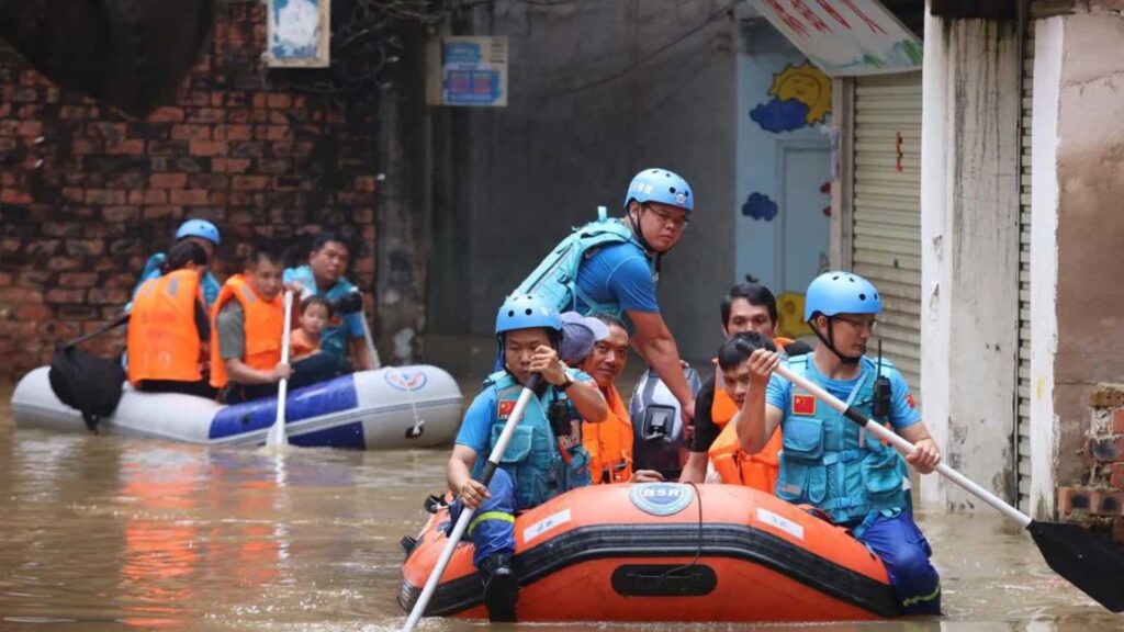 Emergency crews evacuate villages in rubber boats as floodwaters along the Yongjiang River surged in Nanning, Guangxi Zhuang Autonomous Region of China. Huang Yun/VCG/Getty Images