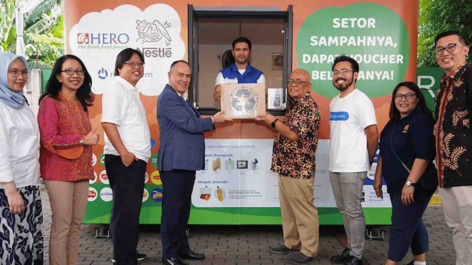 Read more about the article The Future of Waste Management in Indonesia: Nestlé’s Pioneering Collaboration with Hero Supermarket and Rekosistem