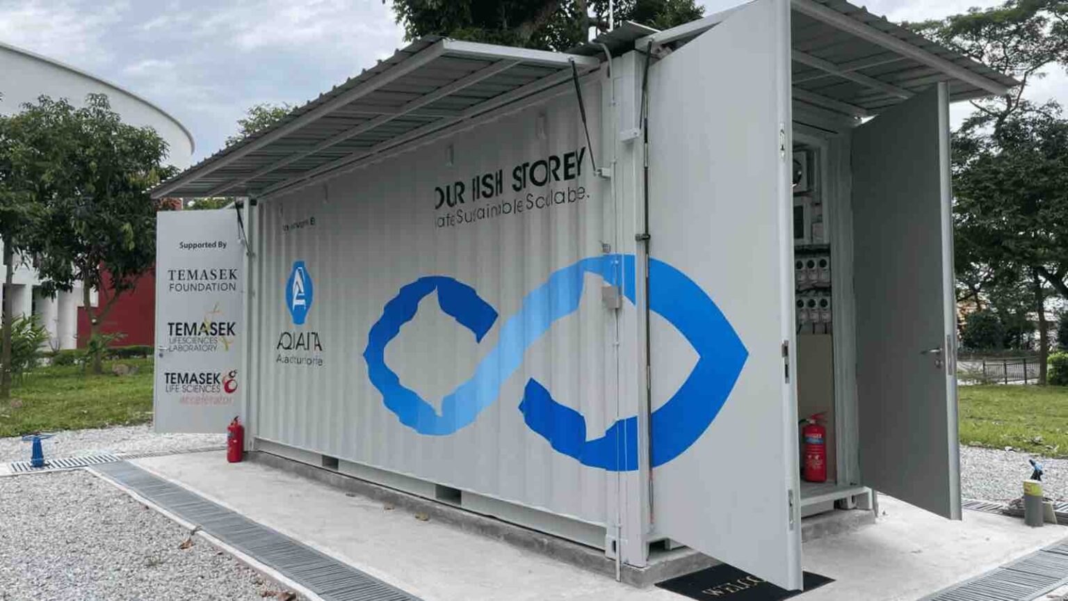 Singapore's First Urban Fish Farm: Repurposing Shipping Containers For ...